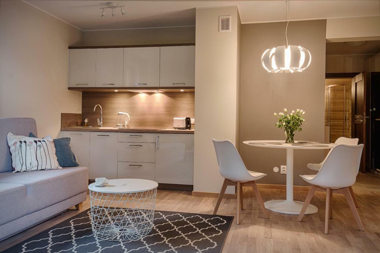 Sosnowe Tarasy Apartment เมียลโน ภายนอก รูปภาพ