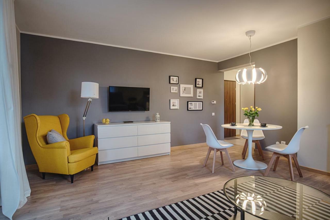 Sosnowe Tarasy Apartment เมียลโน ภายนอก รูปภาพ