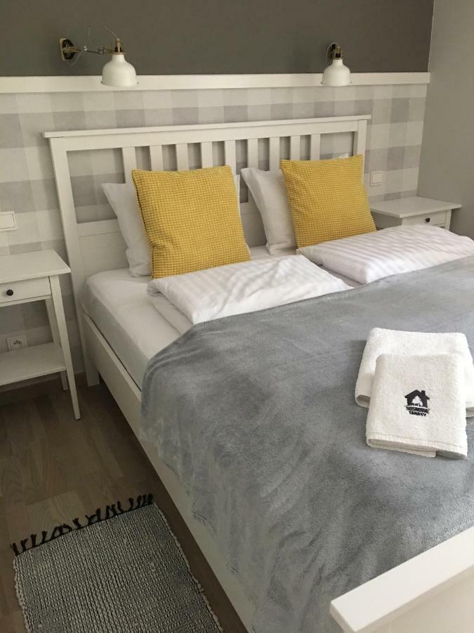 Sosnowe Tarasy Apartment เมียลโน ภายนอก รูปภาพ