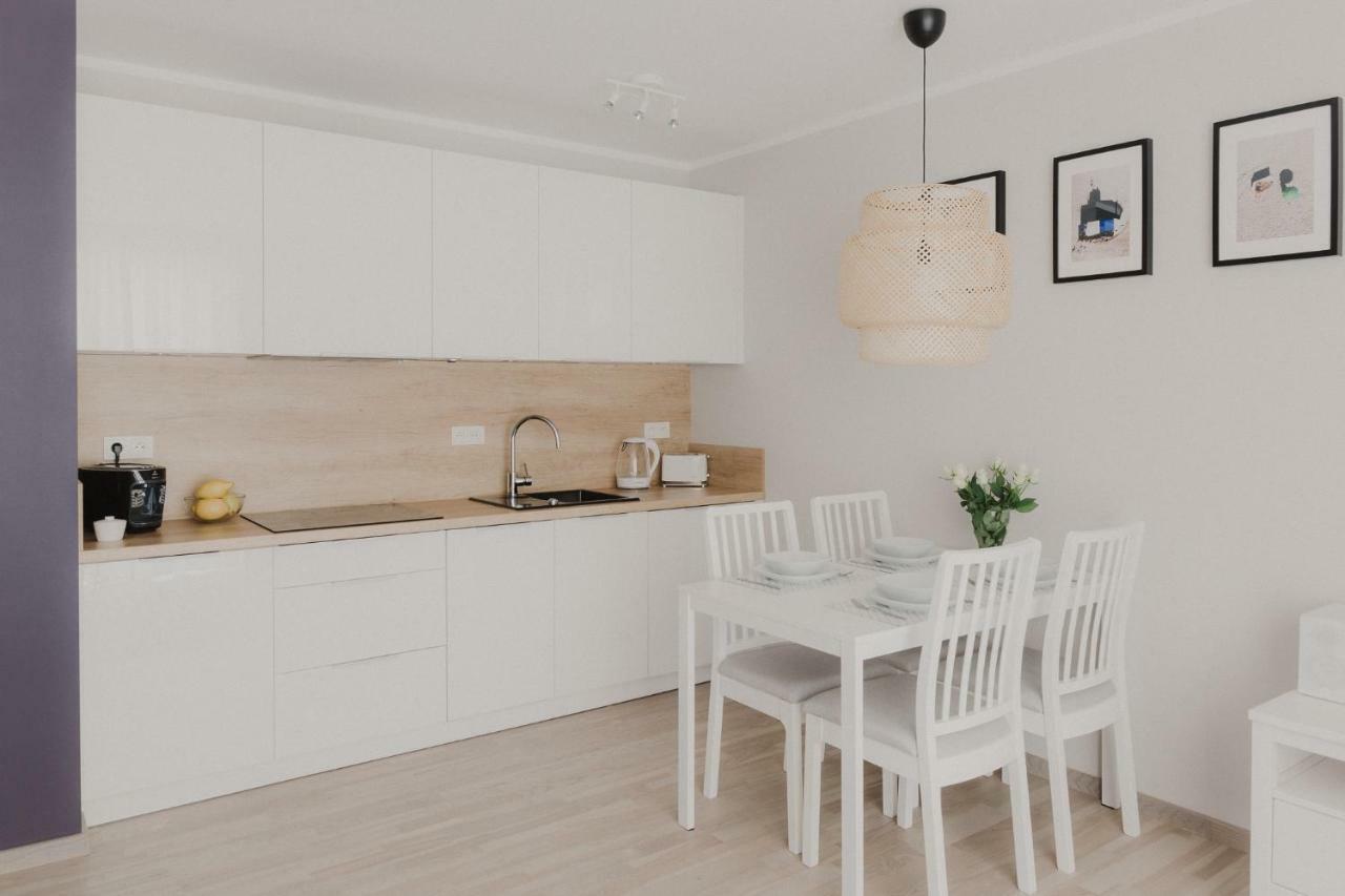 Sosnowe Tarasy Apartment เมียลโน ภายนอก รูปภาพ